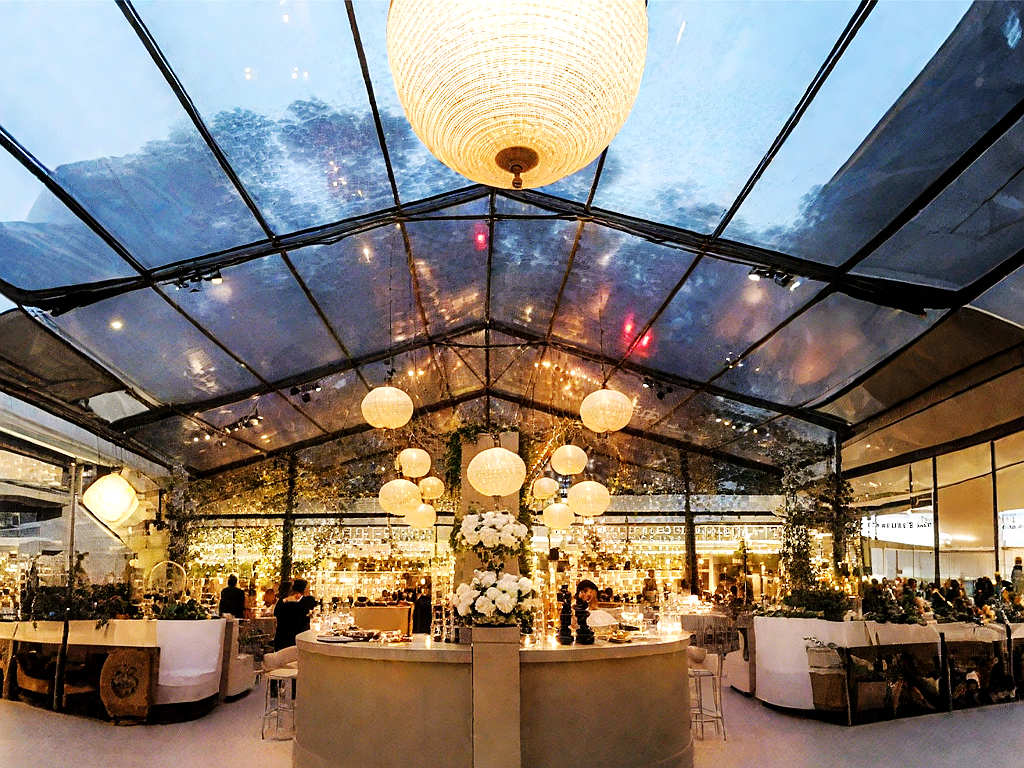 serre de mariage luxe, serre vitrée luxueuse, véranda design moderne